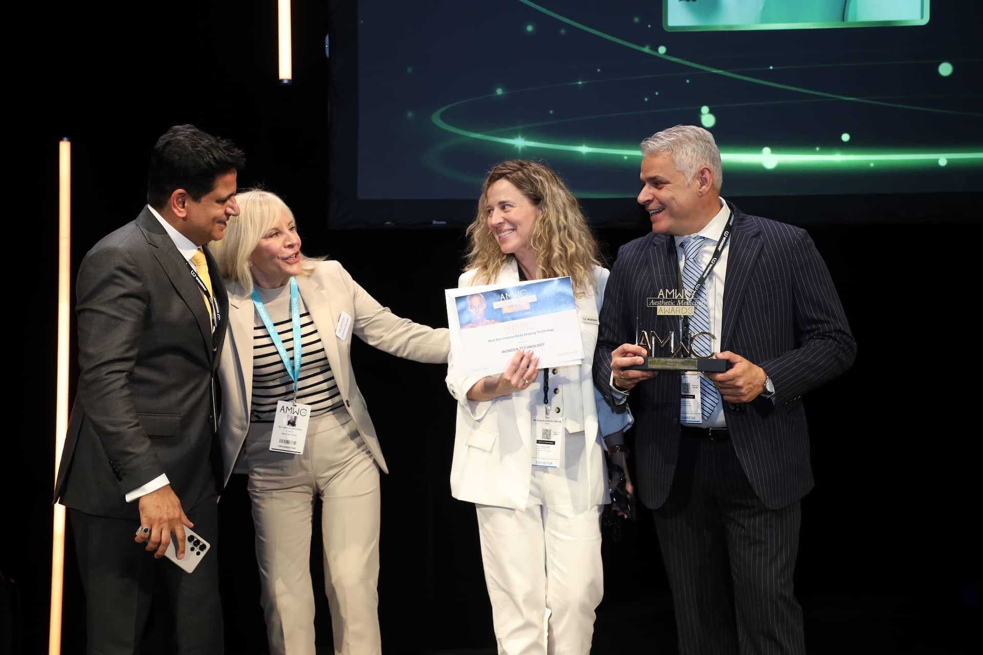 Wonder presence in media